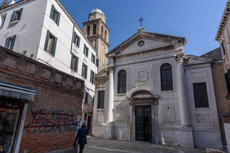 Italia - Venecia 240 - iglesia de San Simeón Profeta.jpg